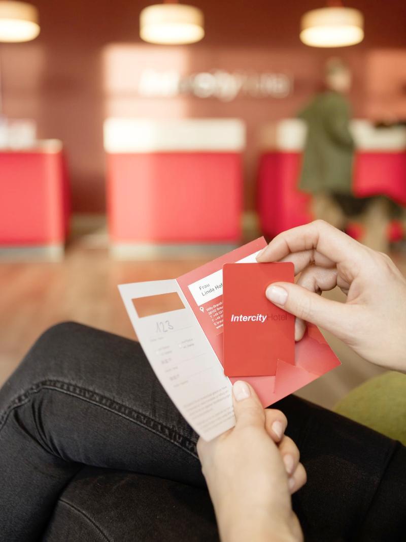 Intercityhotel Frankfurt Hauptbahnhof Sued Франкфурт на Майн Екстериор снимка