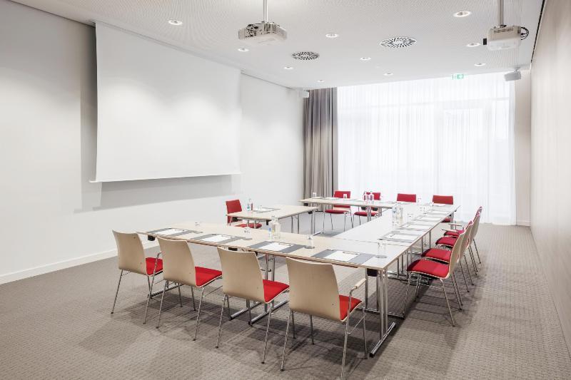 Intercityhotel Frankfurt Hauptbahnhof Sued Франкфурт на Майн Екстериор снимка
